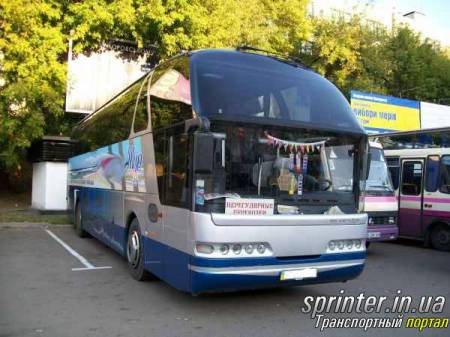 Пассажирские перевозки Автобусы (от 21) Neoplan 213